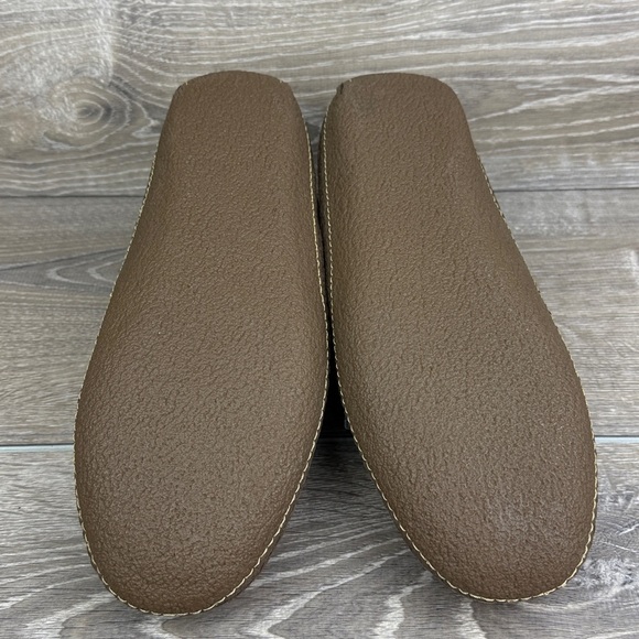 L.L. Bean Hand-Sewn Flannel Lined Men\'s Sz 9M Tan Brown Slip On Moccasin Loafers main image 5